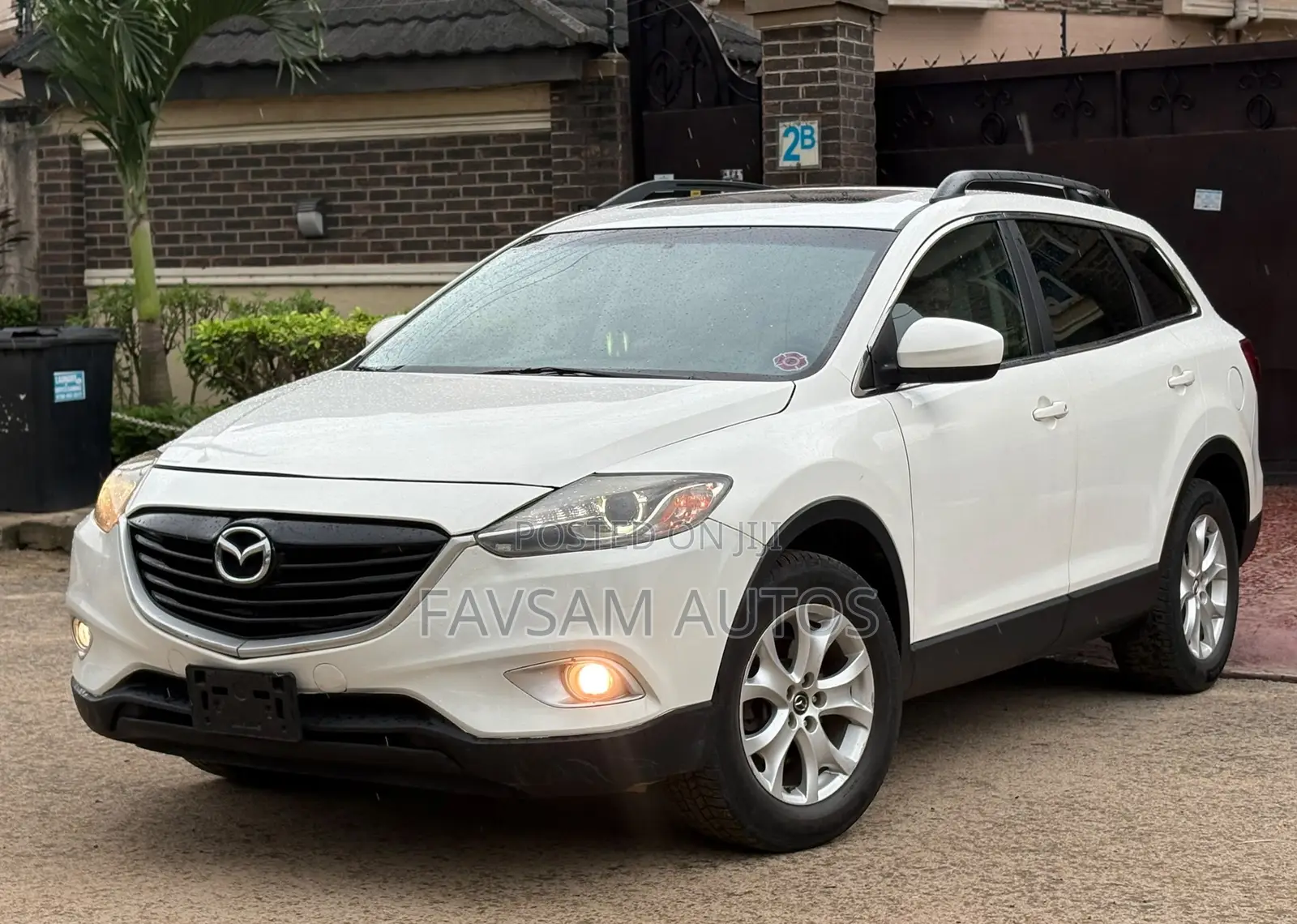 Mazda CX-9 Sport 2013 White