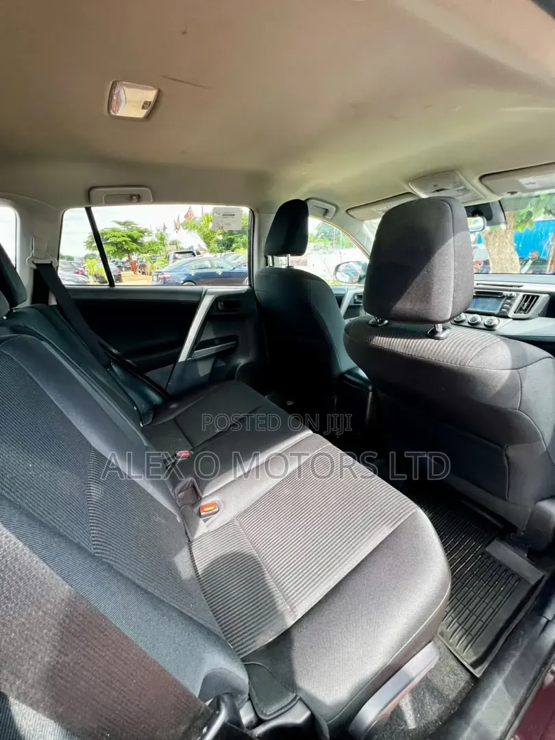 Toyota RAV4 2017 Brown