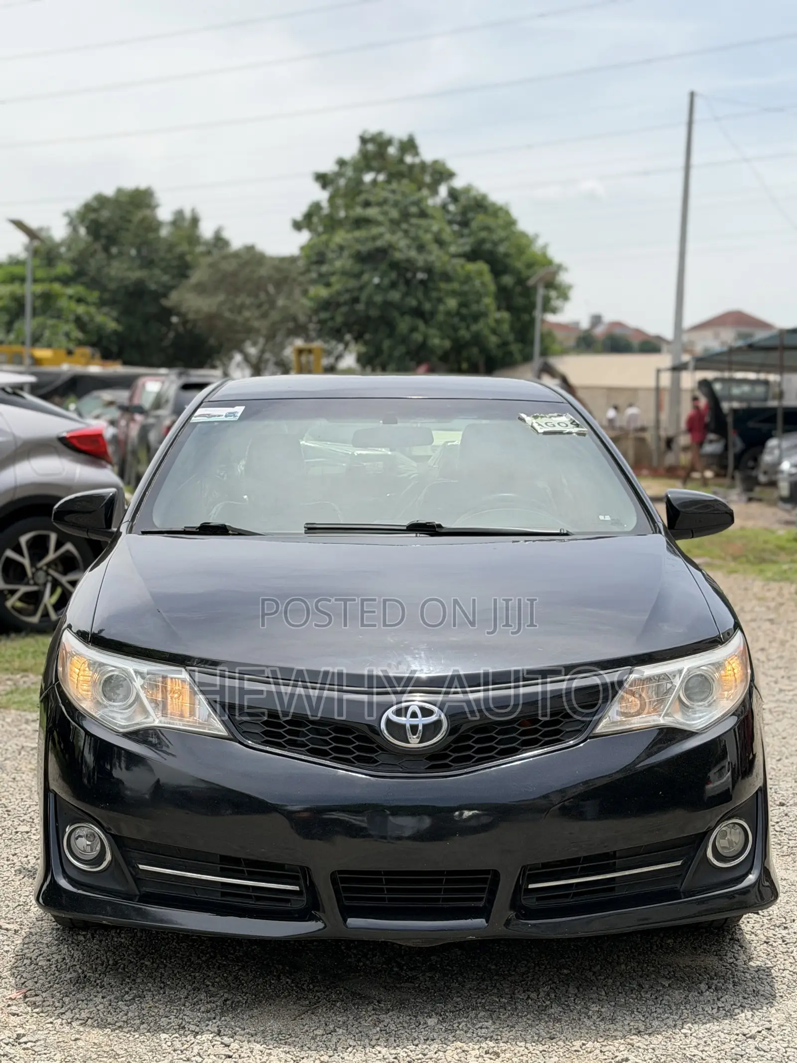 Toyota Camry SE 4dr Sedan (2.5L 4cyl 6A) 2013 Black