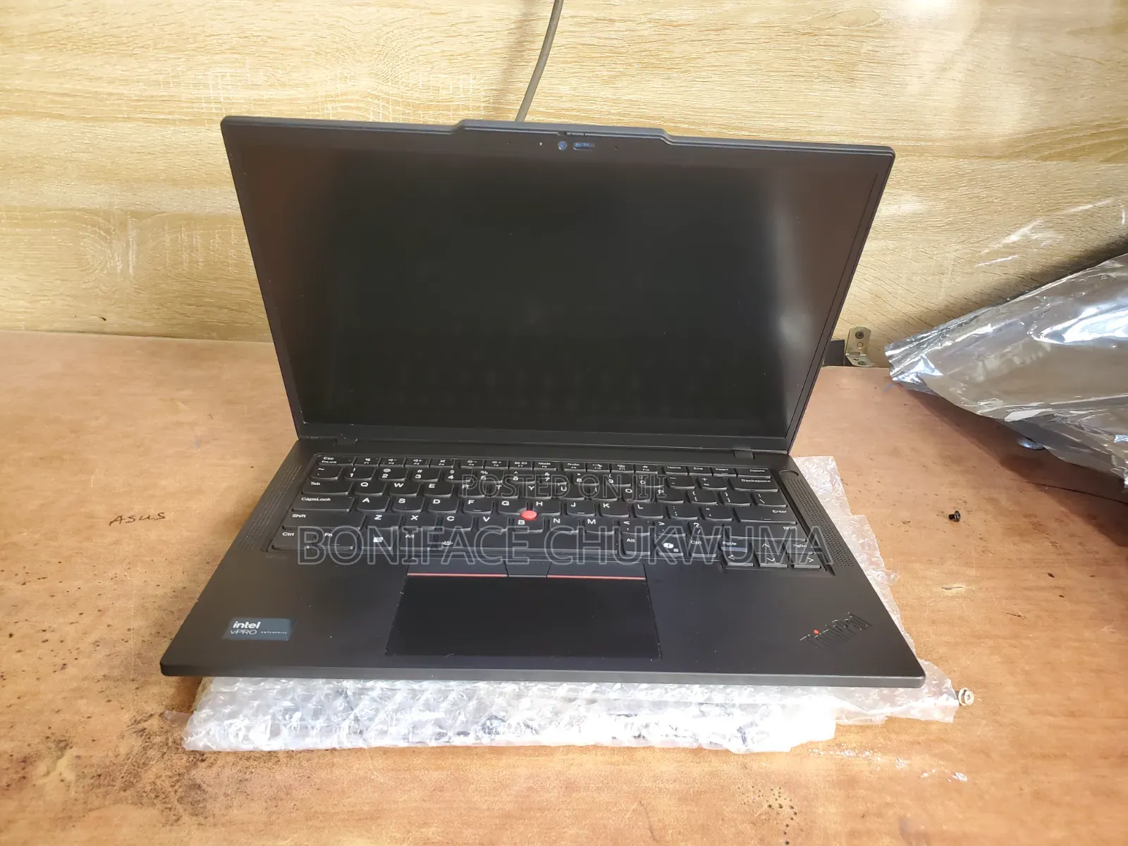 Laptop Lenovo ThinkPad T14 G4 16GB Intel Core Ultra 7 SSD 512GB