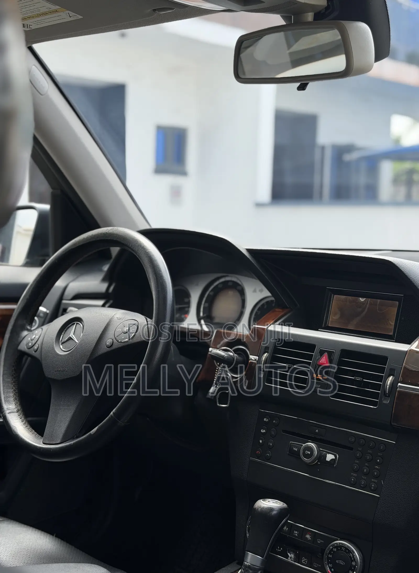 Mercedes-Benz GLK-Class 350 2010 Gray