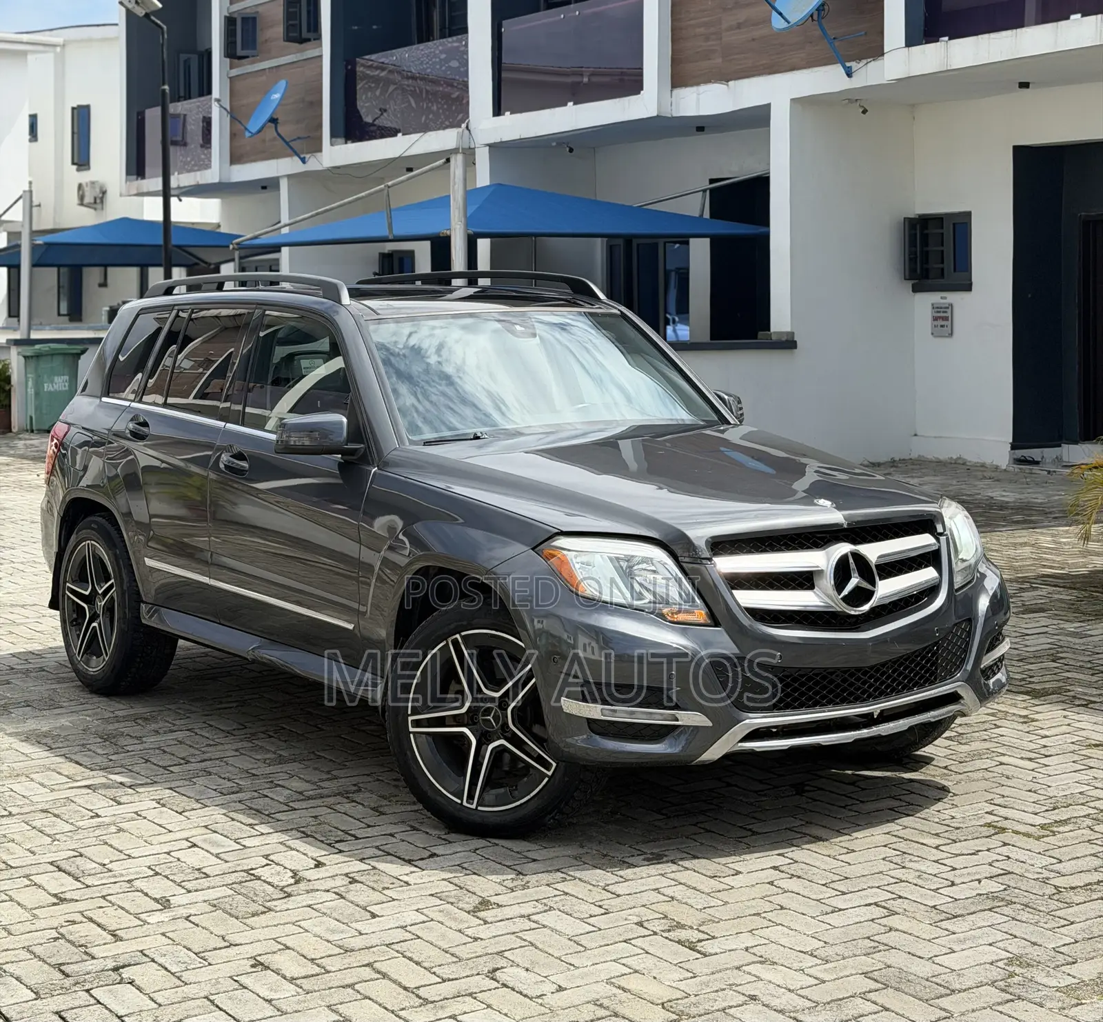 Mercedes-Benz GLK-Class 350 2010 Gray