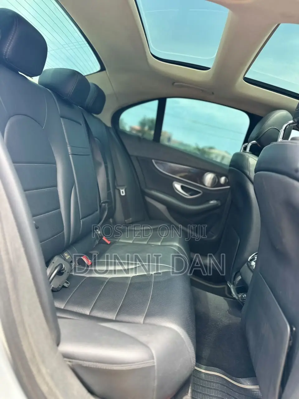 Mercedes-Benz C300 Luxury 4Matic Sedan AWD (2.0L 4cyl 7A) 2016 Silver