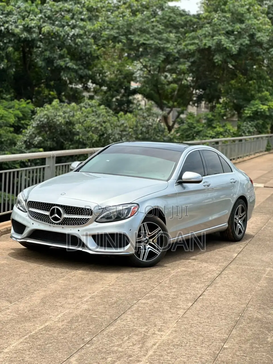 Mercedes-Benz C300 Luxury 4Matic Sedan AWD (2.0L 4cyl 7A) 2016 Silver