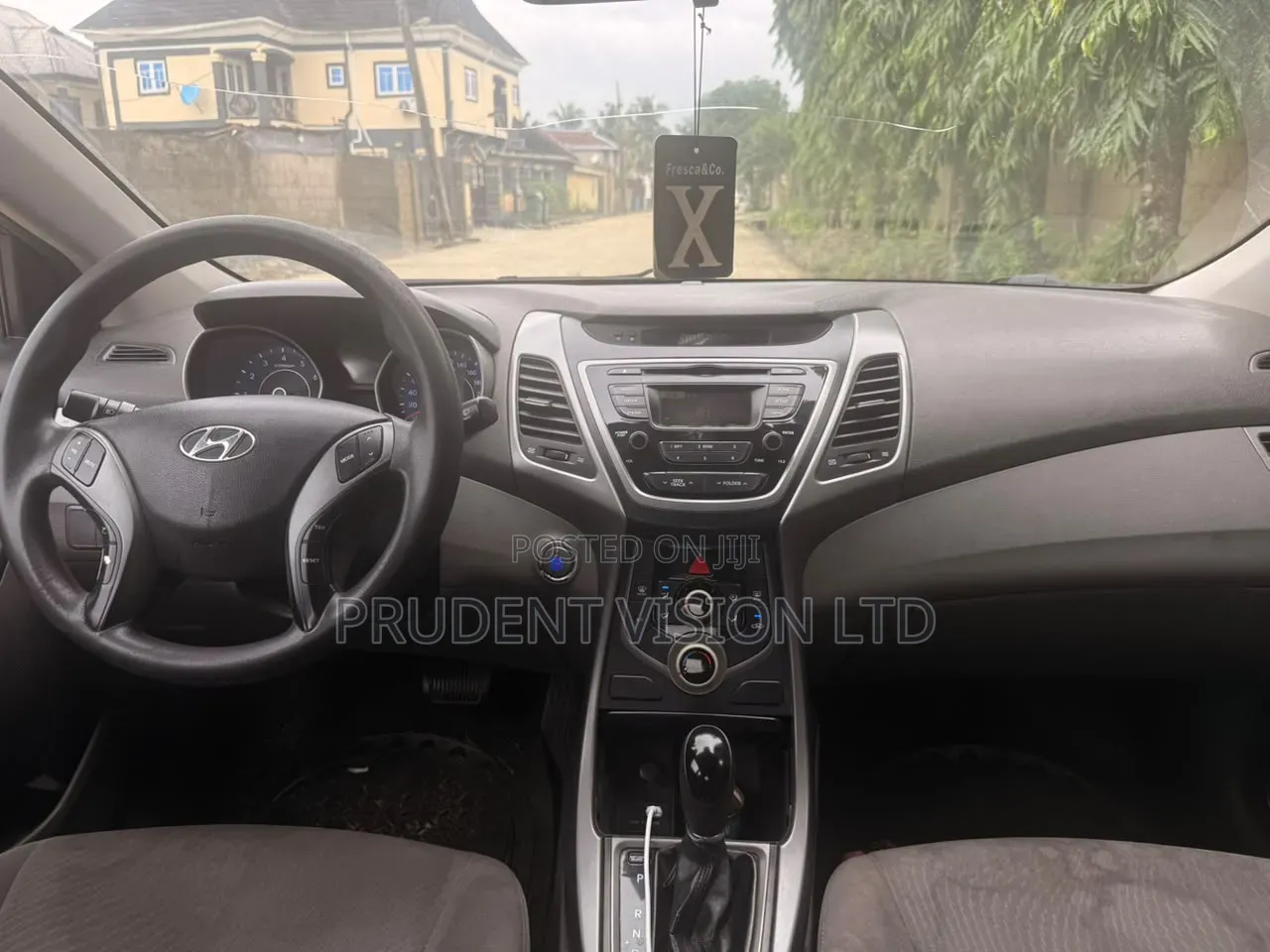 Hyundai Elantra Limited 4dr Sedan (1.8L 4cyl 6A) 2014 Red
