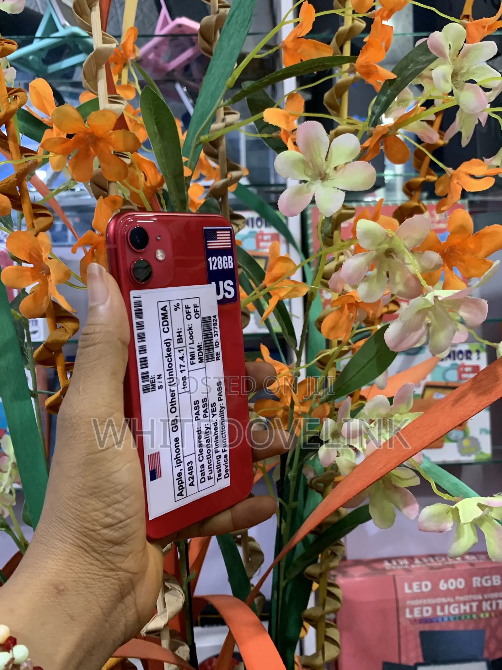Apple iPhone 11 128 GB Red