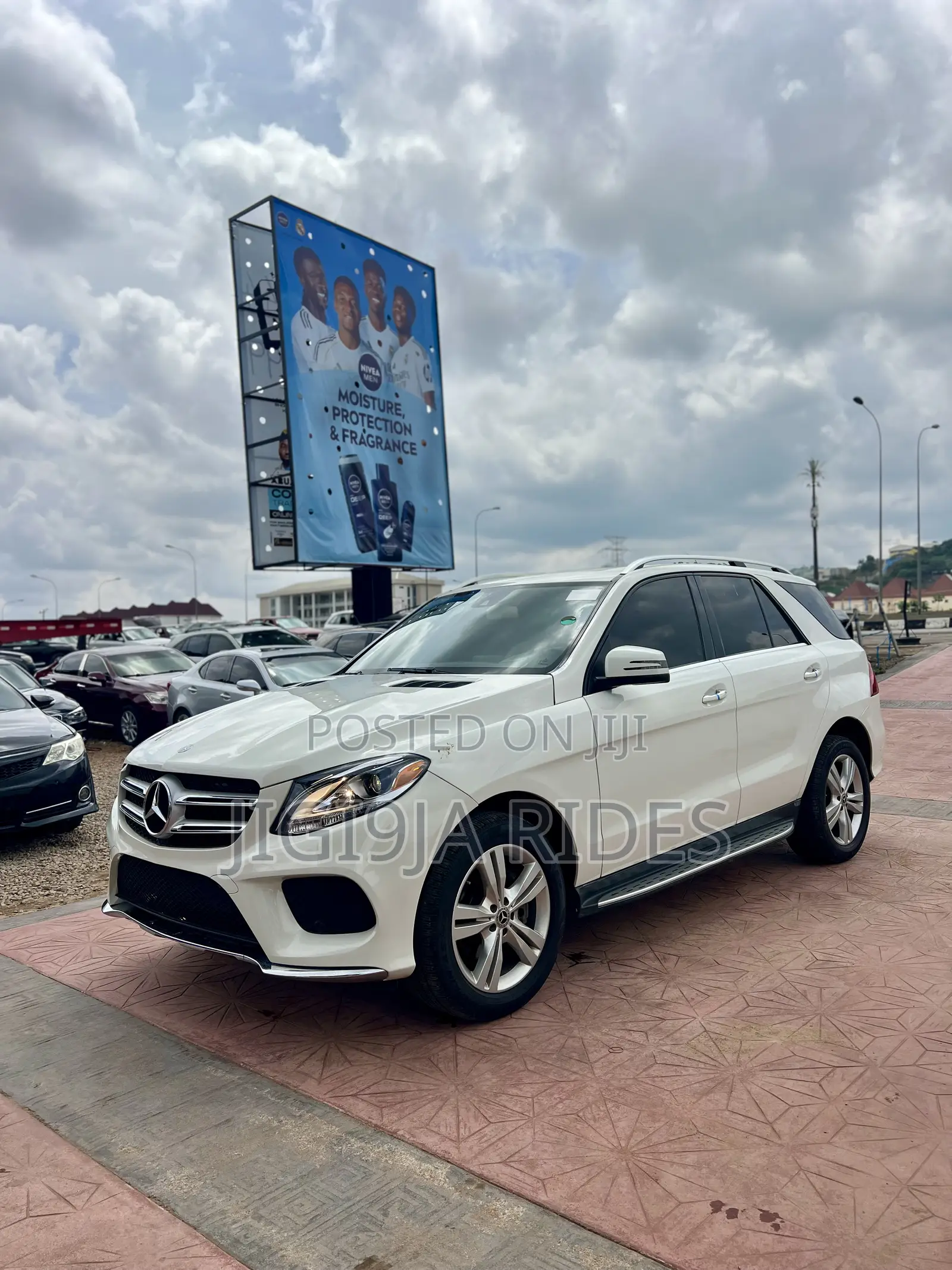 Mercedes-Benz GLE-Class 2017 White