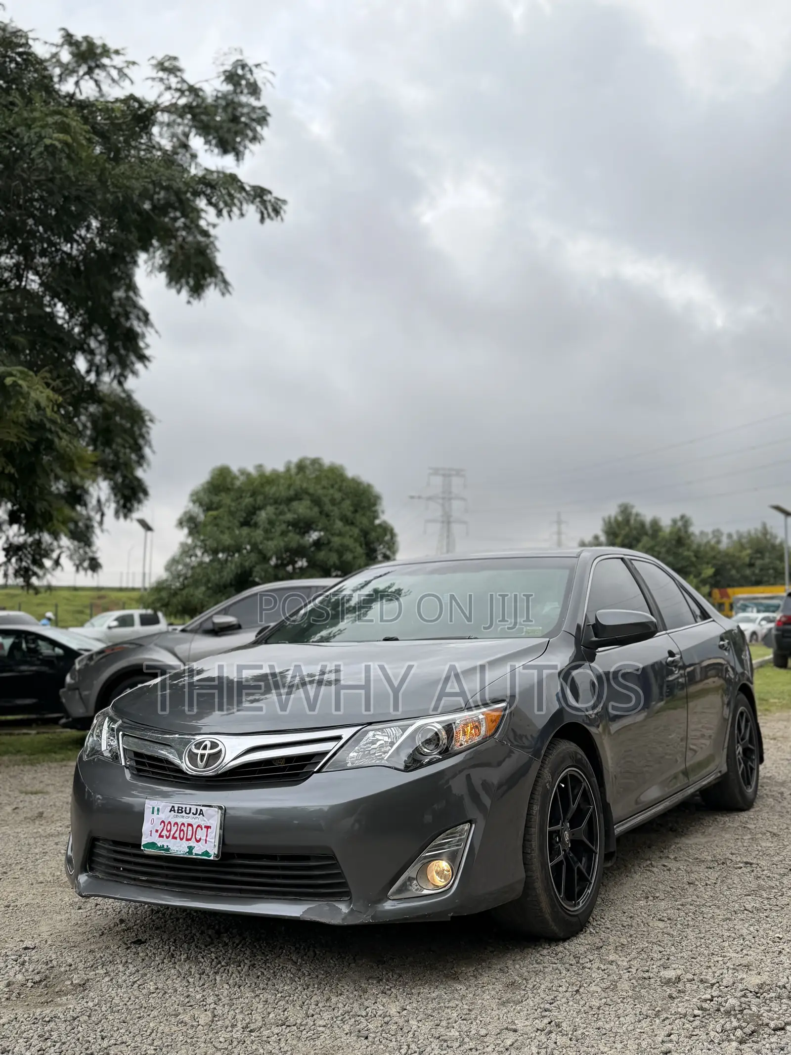 Toyota Camry LE 4dr Sedan (2.5L 4cyl 6A) 2012 Gray