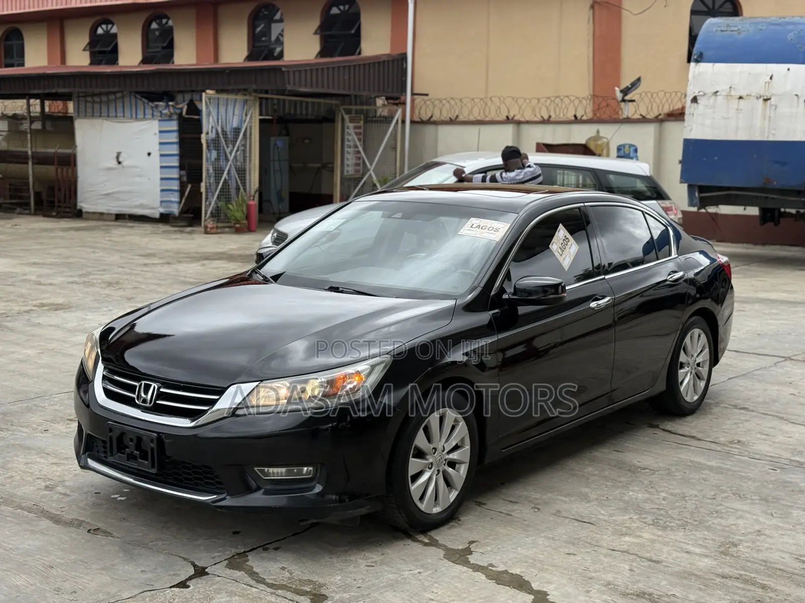 Honda Accord EX-L V-6 4dr Sedan FWD (3.5L 6cyl 6A) 2013 Black