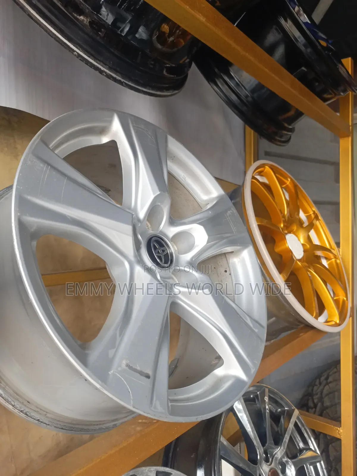 18inches for Toyota Highlander Silver Color Factory Filted Available