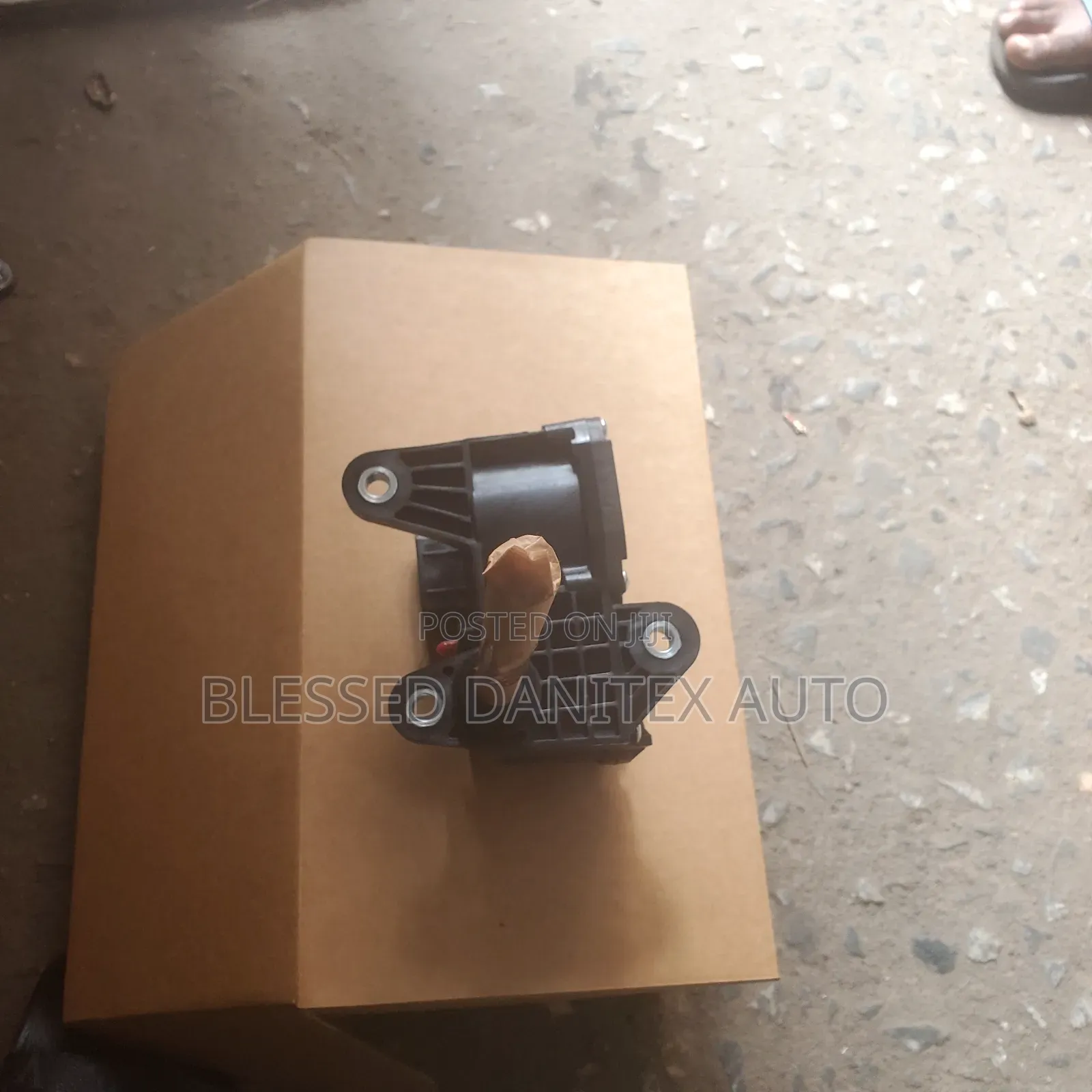 Gear Box Auxiliary Amplifier of Toyota Hilux, Land Cruiser,Prado,Gx460