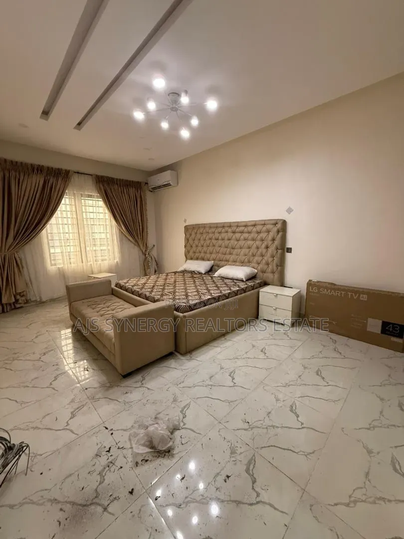 3bdrm Townhouse / Terrace in Sangotedo for rent
