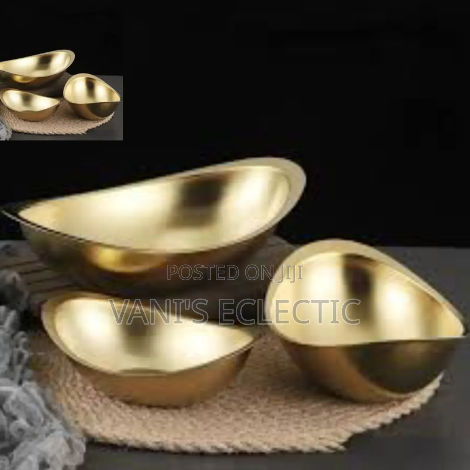 Ingot- Shaped Sauce Bowls