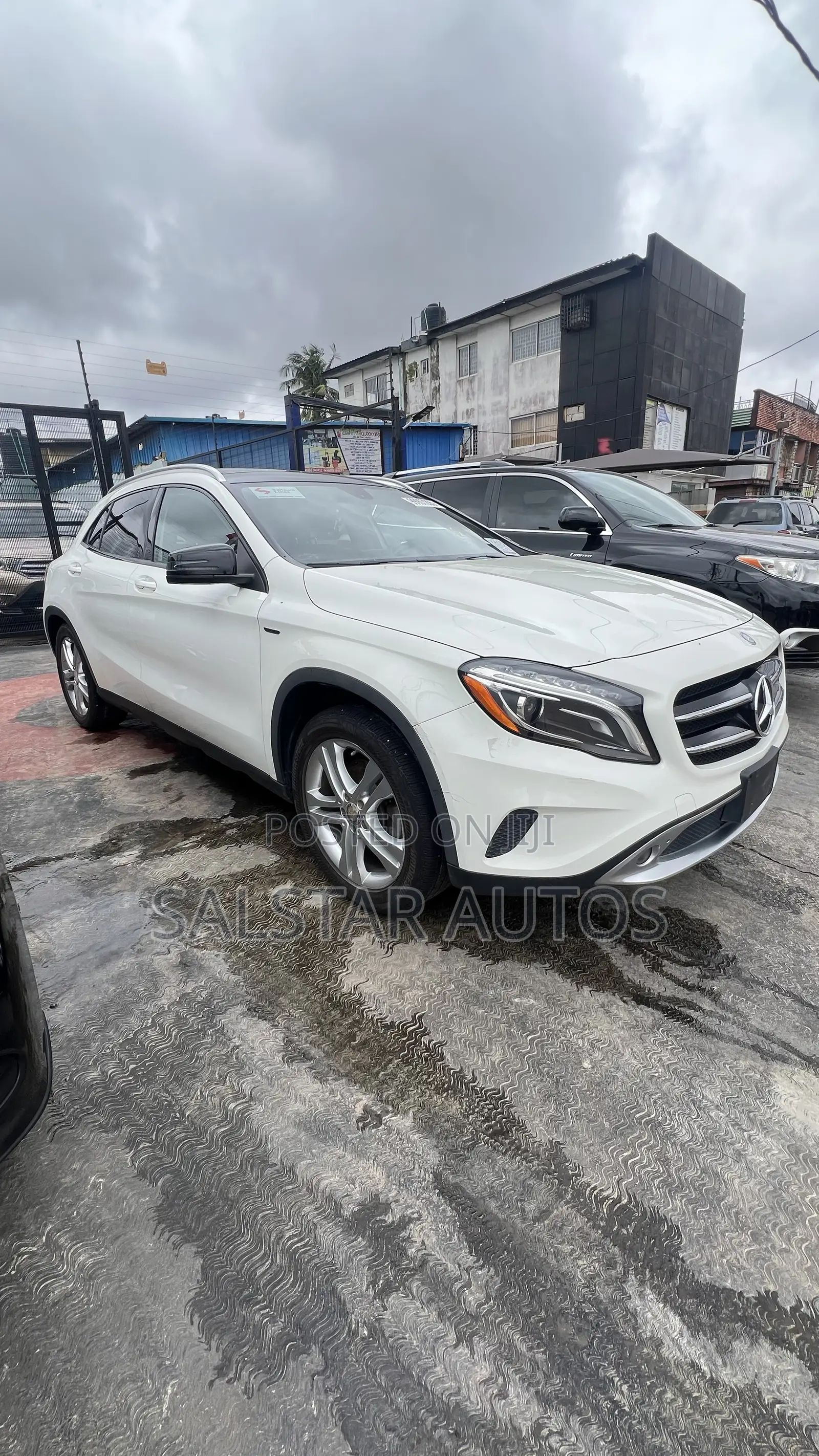 Mercedes-Benz GLA 250 2015 White