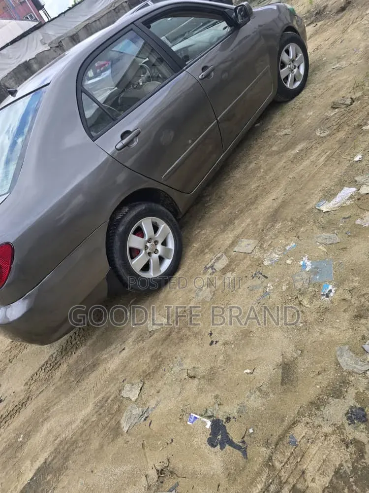 Toyota Corolla 1.8 TS 2004 Ivory