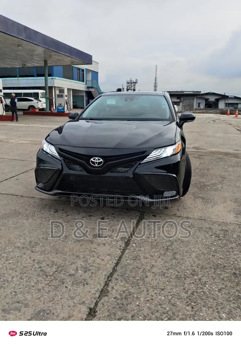 Toyota Camry 2019 Black
