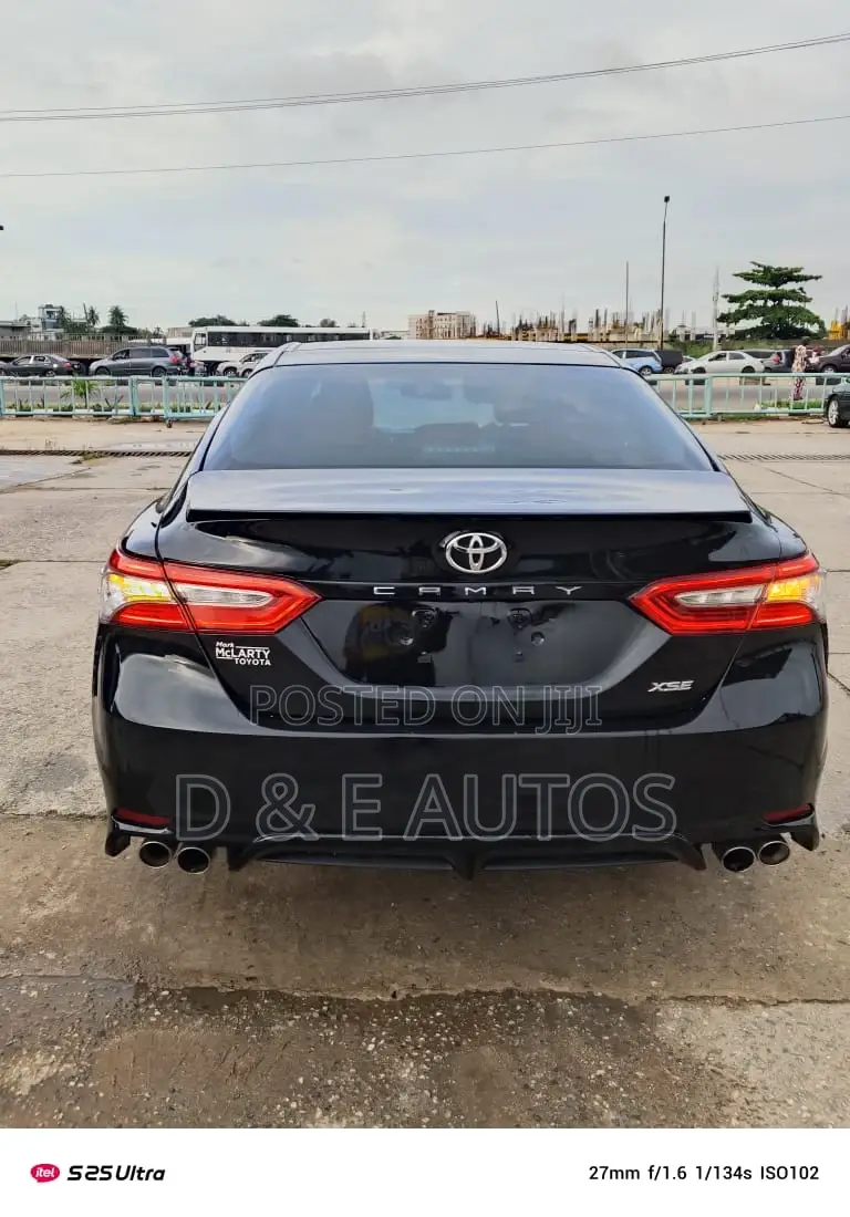 Toyota Camry 2019 Black