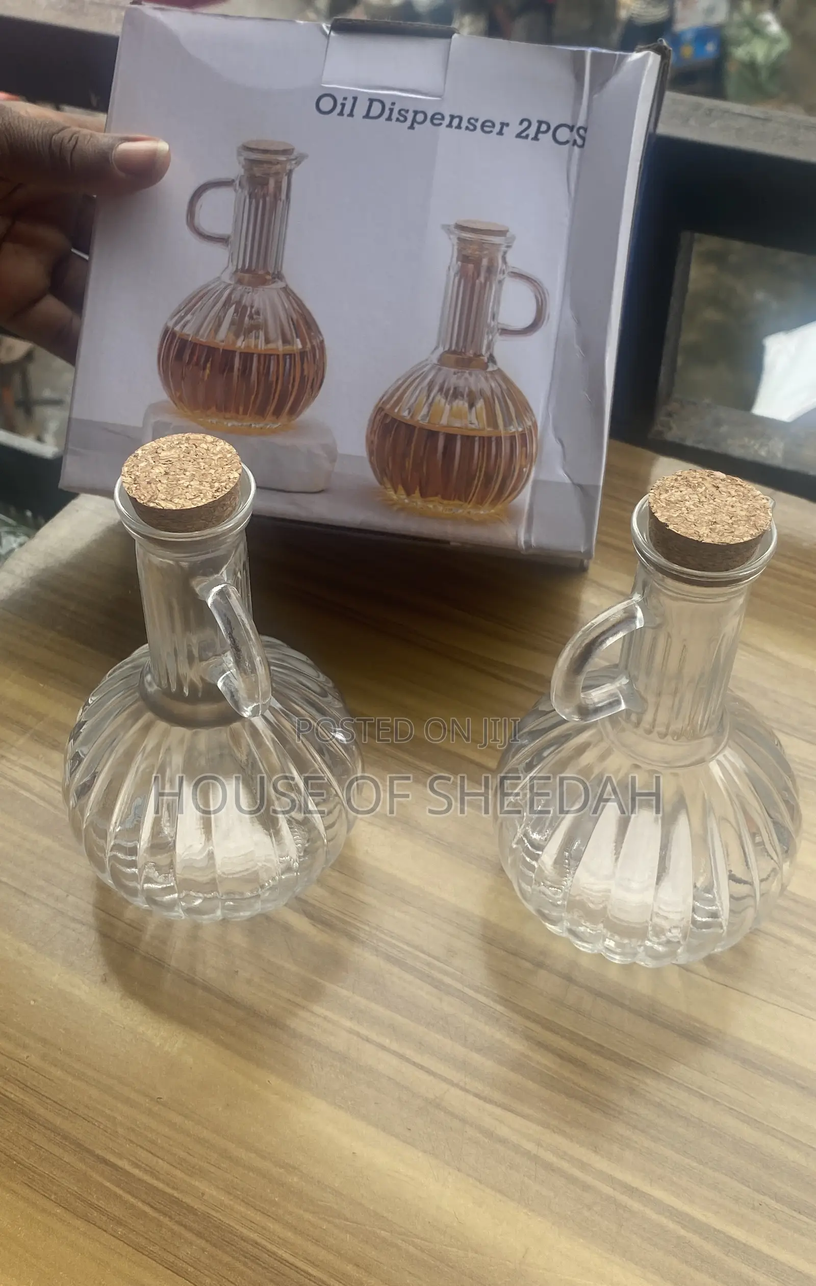2-Piece Glass Oil Dispenser Set