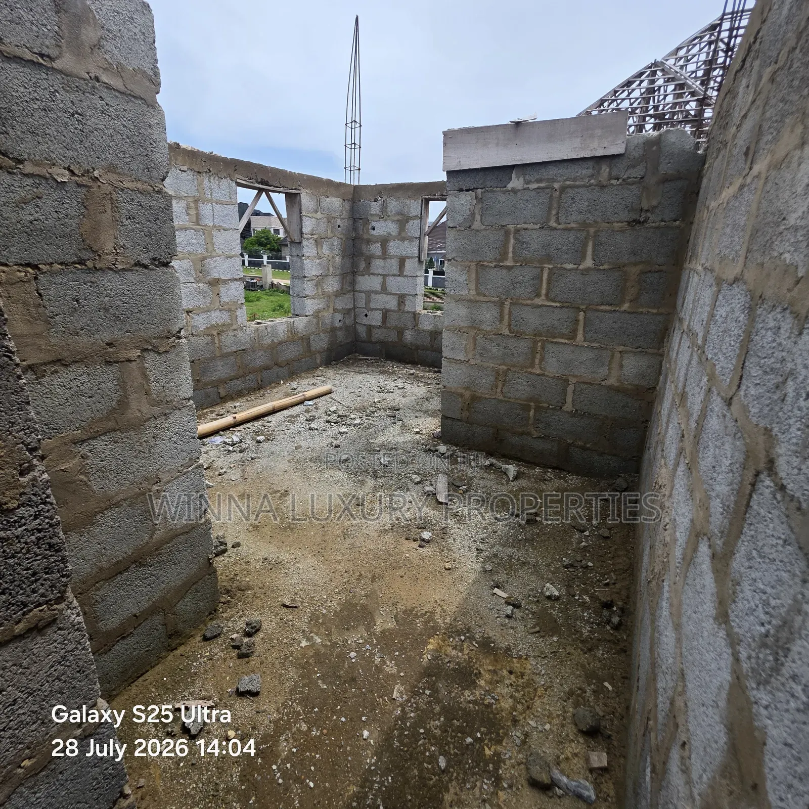 4bdrm Duplex in Nut/Behind Shafa, Lugbe District for sale