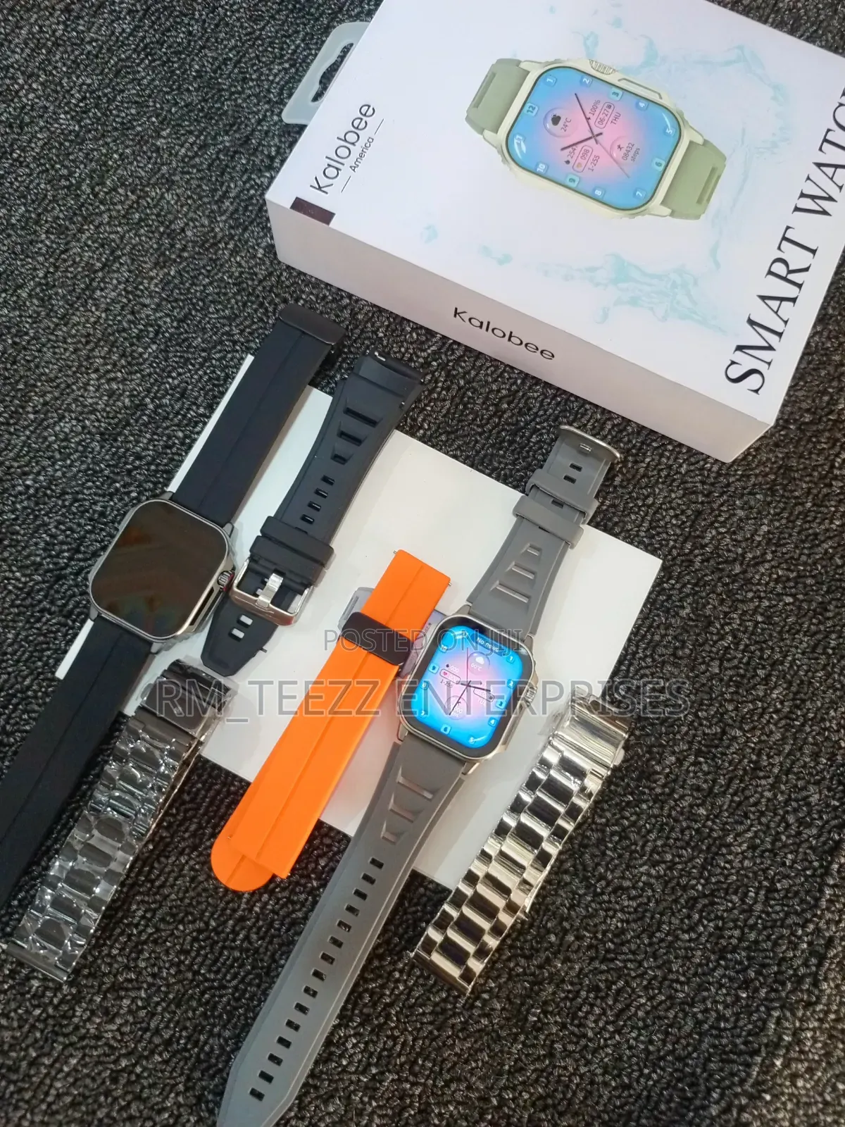 TW15 AMOLED Smart Watch With 3 Pairs of Straps