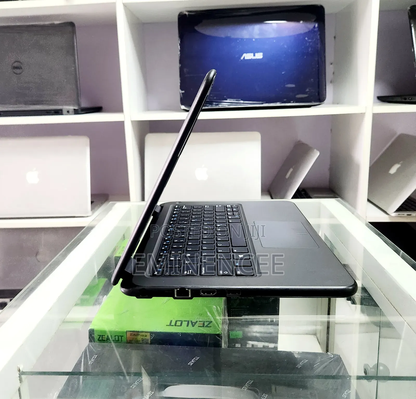 Laptop Dell Latitude 3310 4GB Intel Celeron SSD 128GB