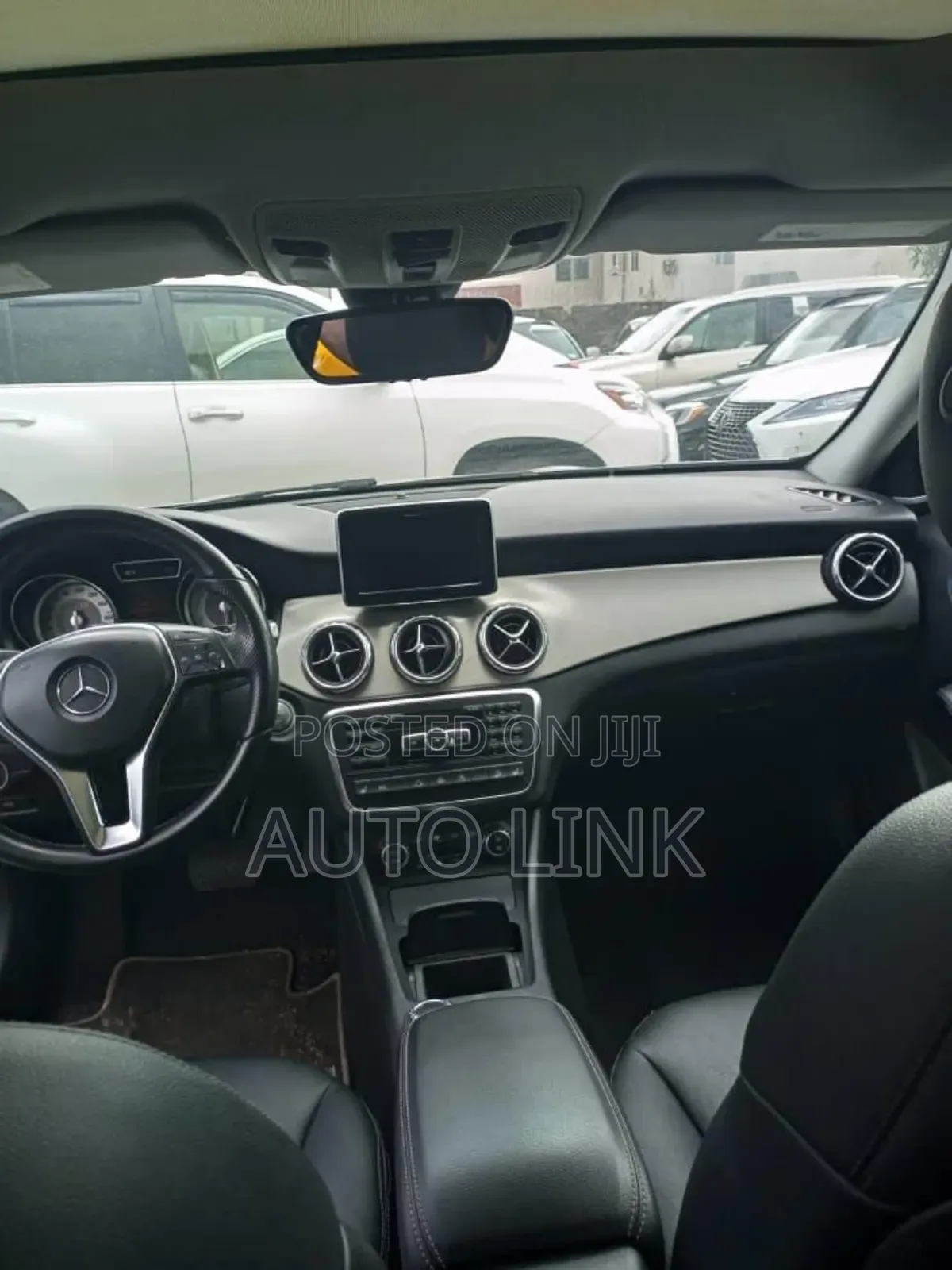 Mercedes-Benz GLA 250 2015 Silver