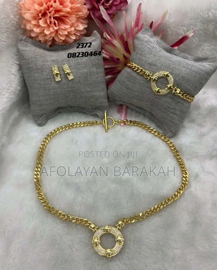 Lolade Luxe
