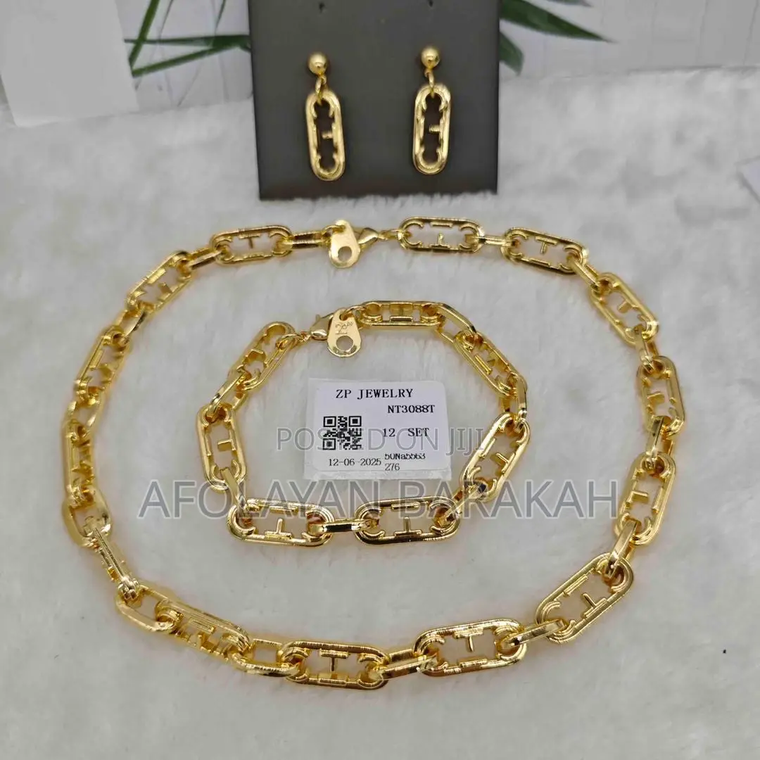 Lolade Luxe