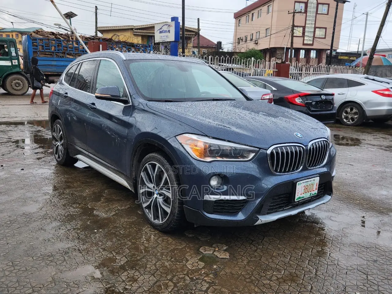BMW X1 xDrive28i AWD 2017 Blue