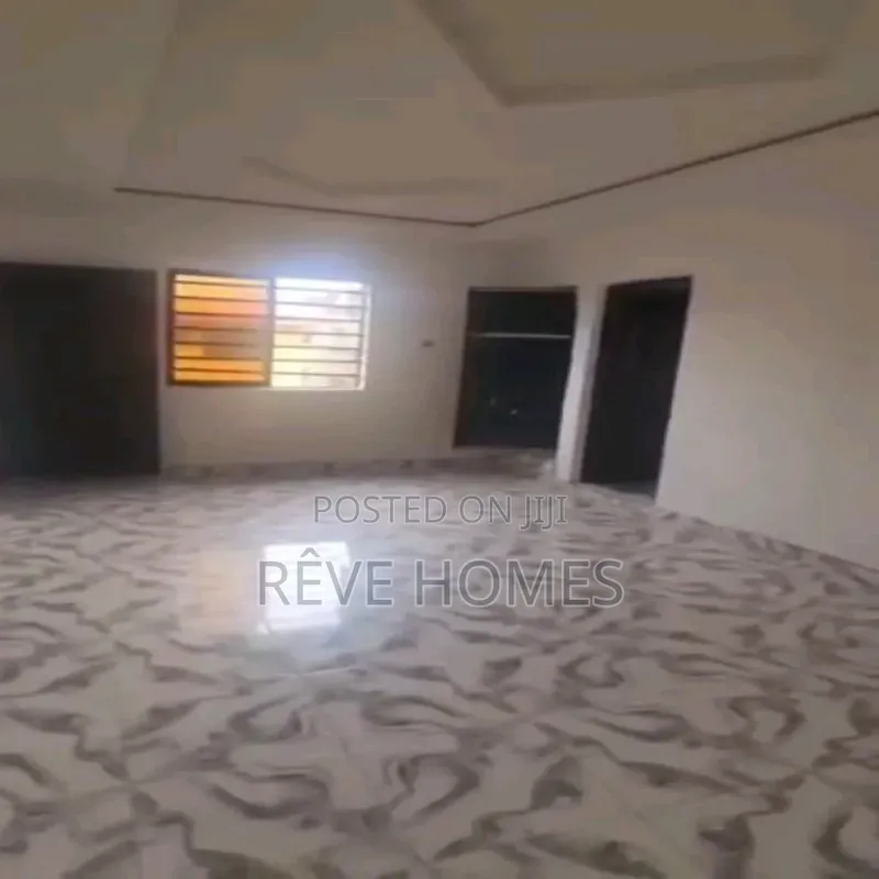 2bdrm Block of Flats in Shomolu / Shomolu for rent
