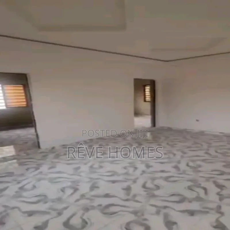2bdrm Block of Flats in Shomolu / Shomolu for rent