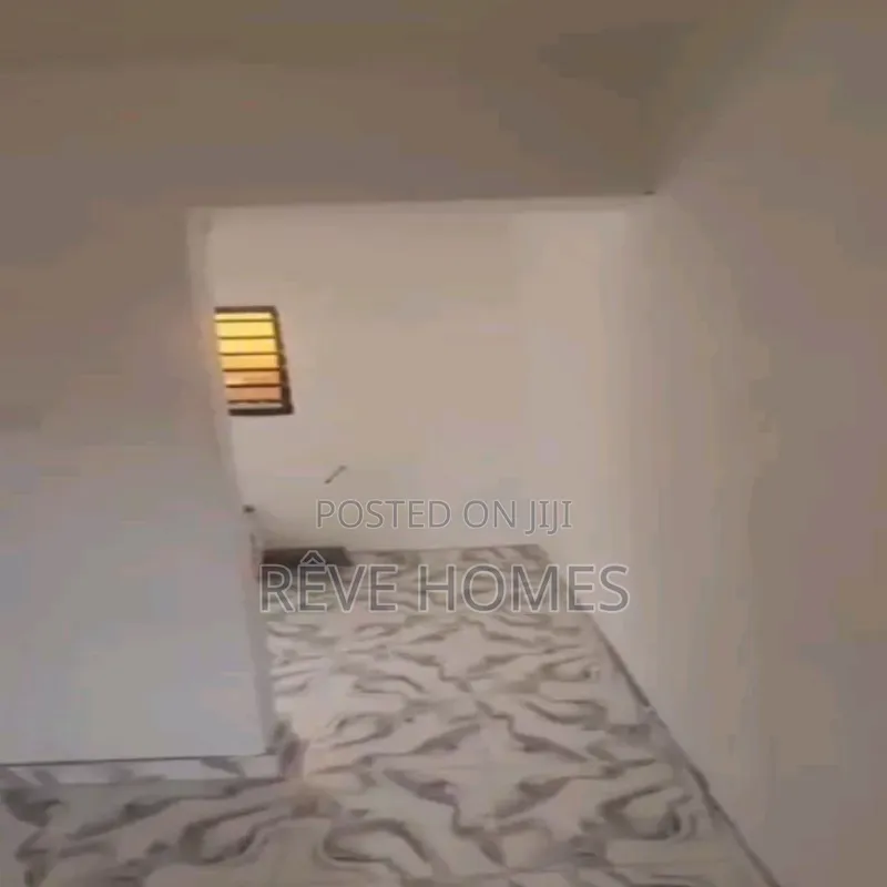 2bdrm Block of Flats in Shomolu / Shomolu for rent