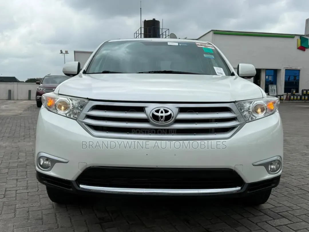 Toyota Highlander 2012 White