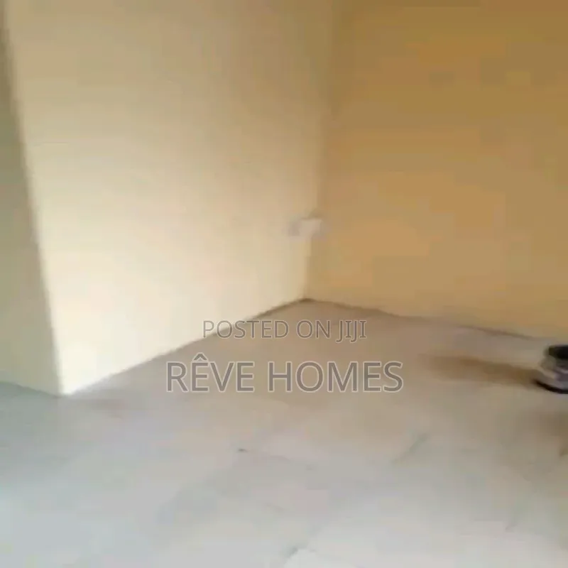 2bdrm Block of Flats in Shomolu / Shomolu for rent