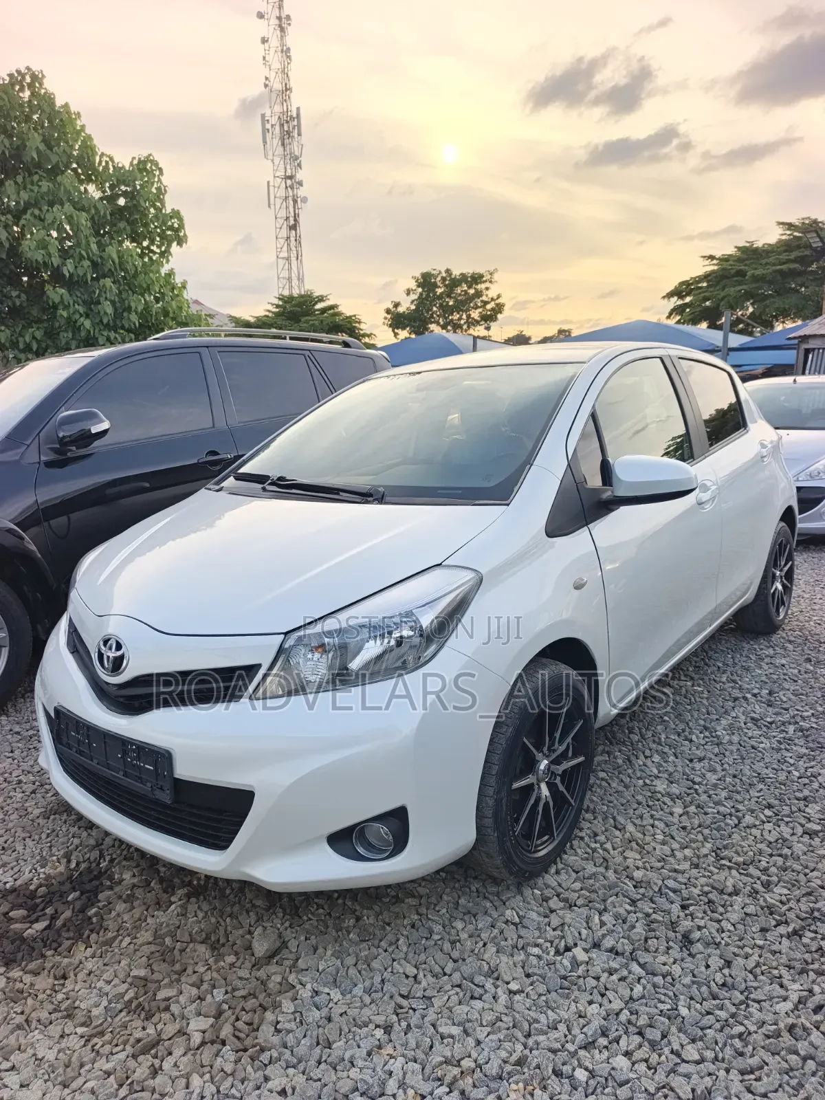 Toyota Yaris 2013 White