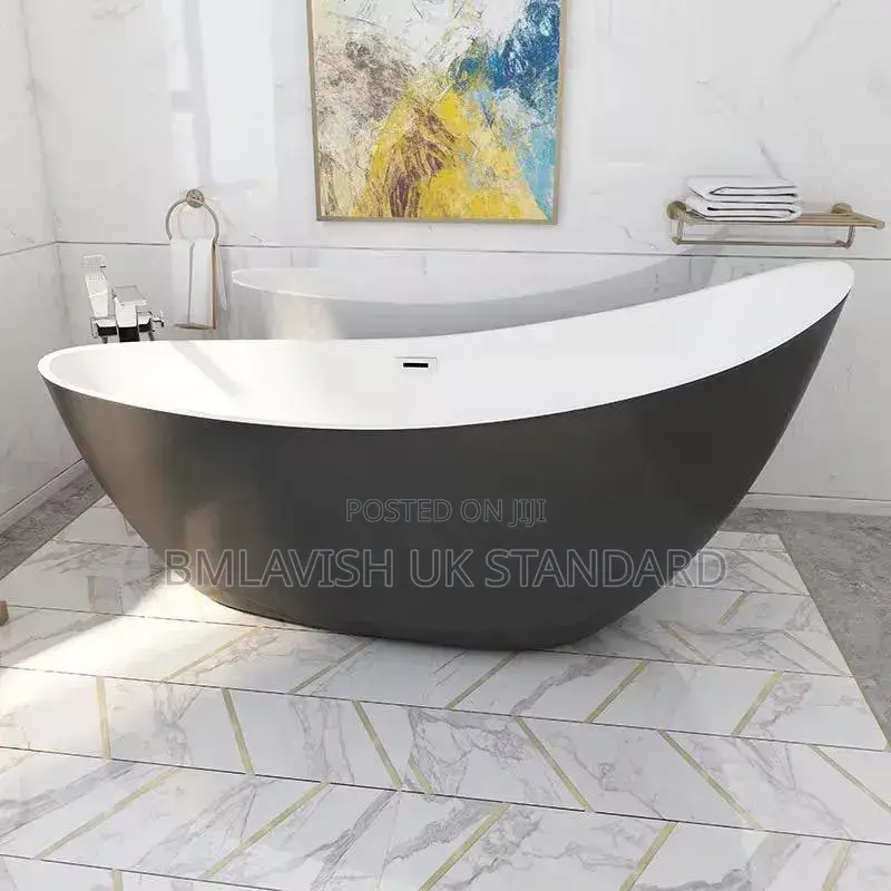 Black and White Freestanding Bathtub 180cm
