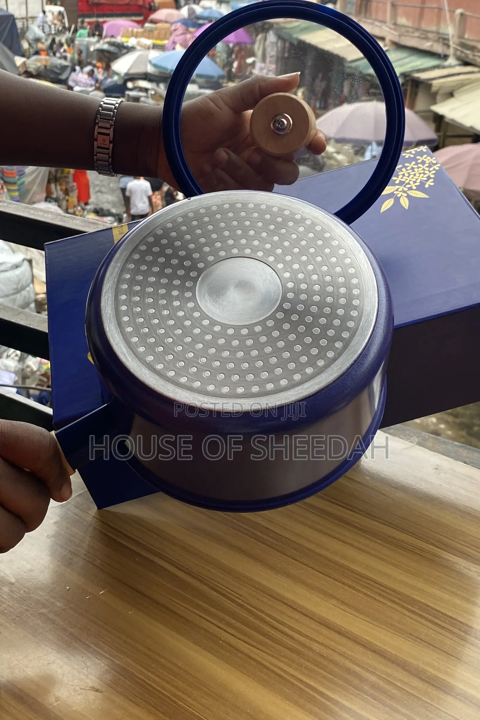 Blue Ceramic Non-Stick Pot With Wooden Handle