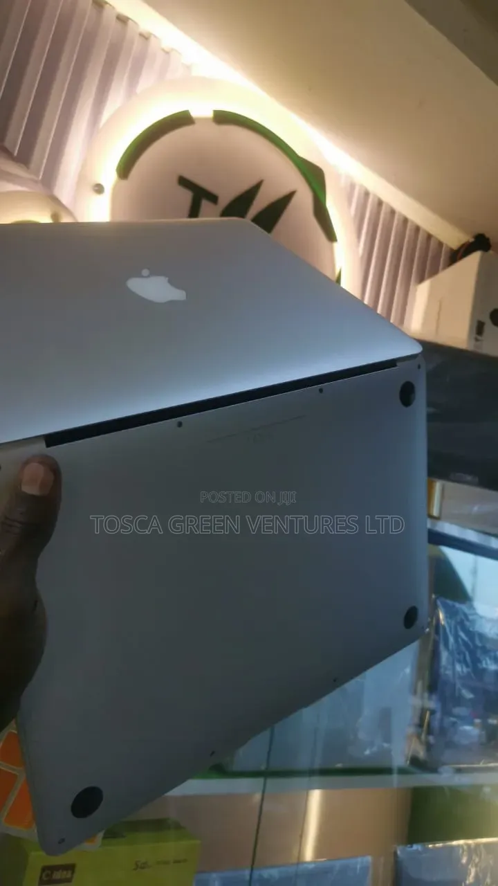 Laptop Apple MacBook Air 2017 8GB Intel Core i5 SSD 128GB