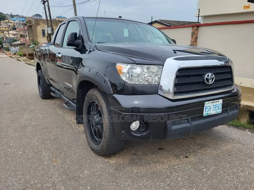 Toyota Tundra 2007 Black