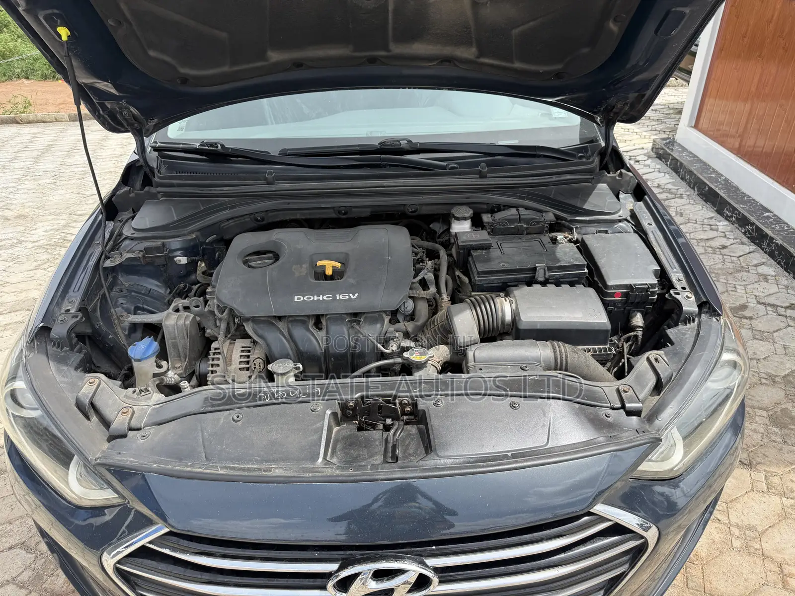 Hyundai Elantra 2016 Black