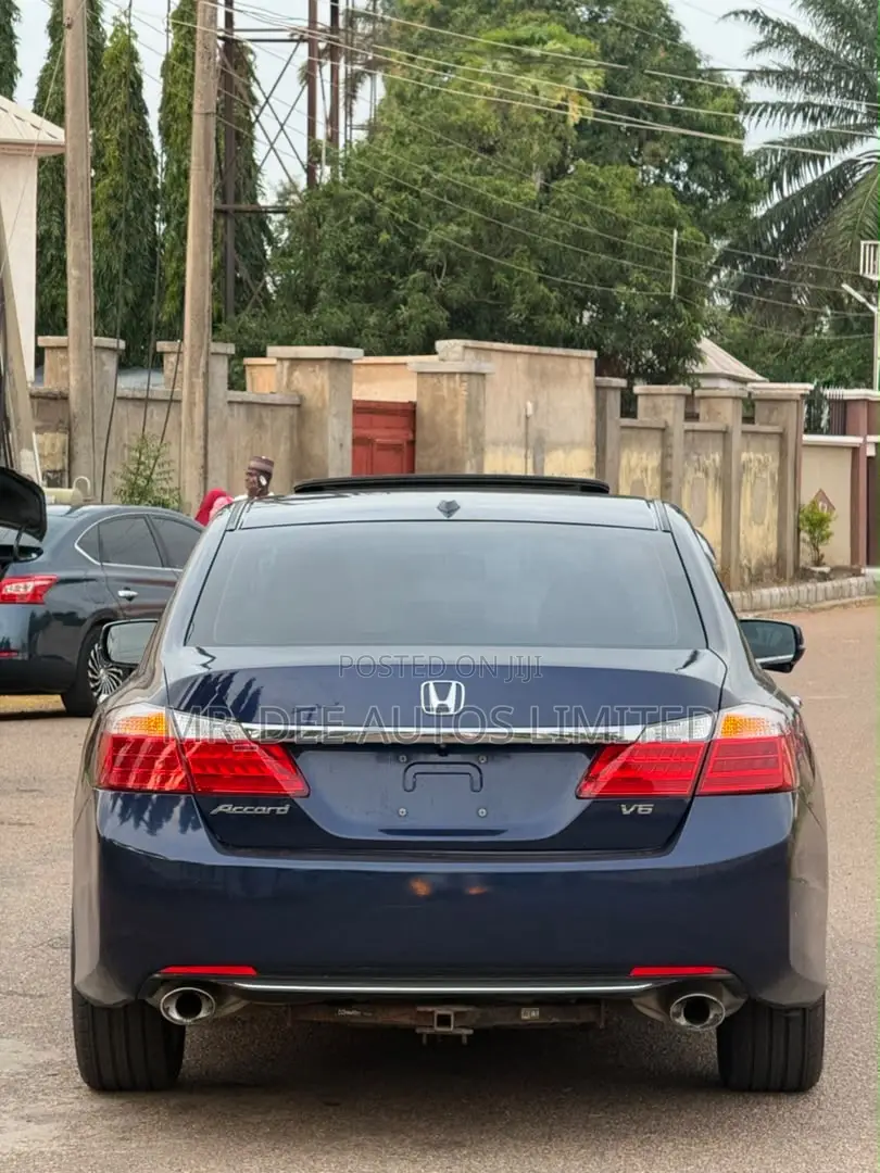 Honda Accord EX-L V-6 4dr Sedan w/Navigation (3.5L 6cyl 6A) 2014 Blue