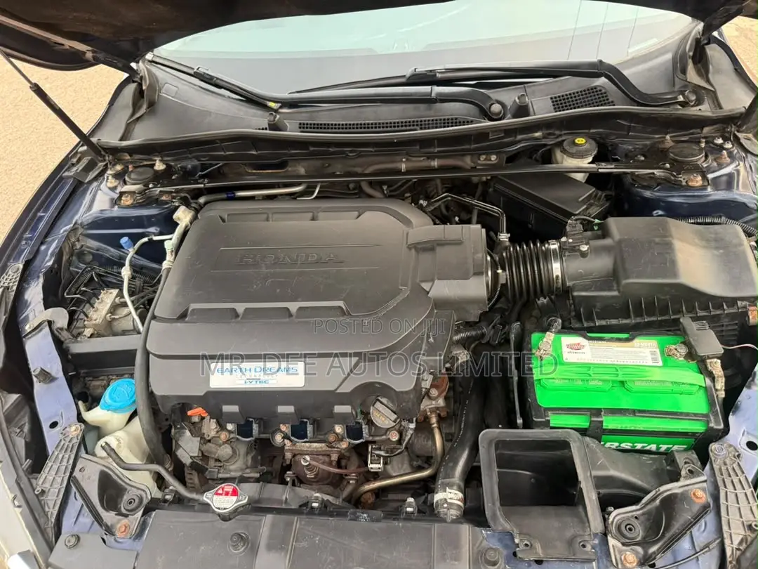 Honda Accord EX-L V-6 4dr Sedan w/Navigation (3.5L 6cyl 6A) 2014 Blue