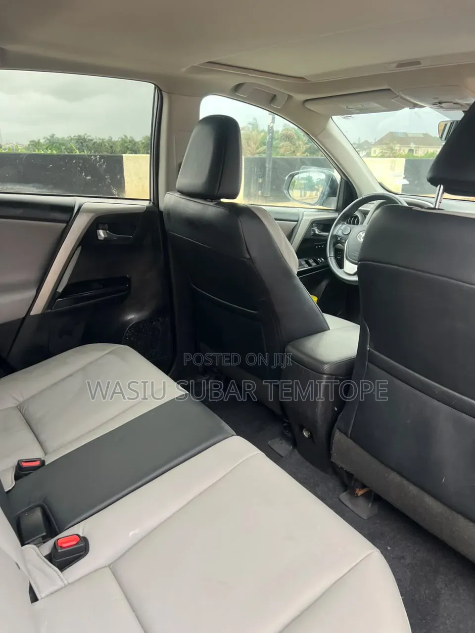 Toyota RAV4 Limited AWD (2.5L 4cyl 6A) 2017 Silver