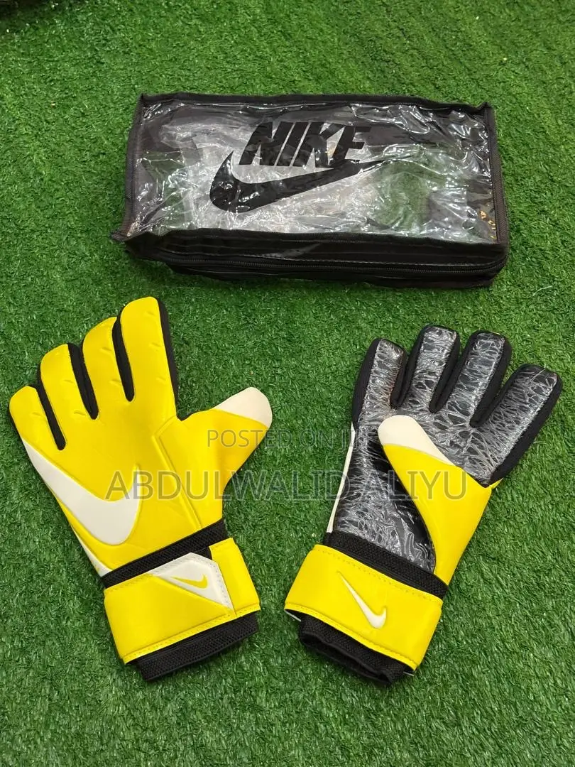 Goal Keeper Gloves