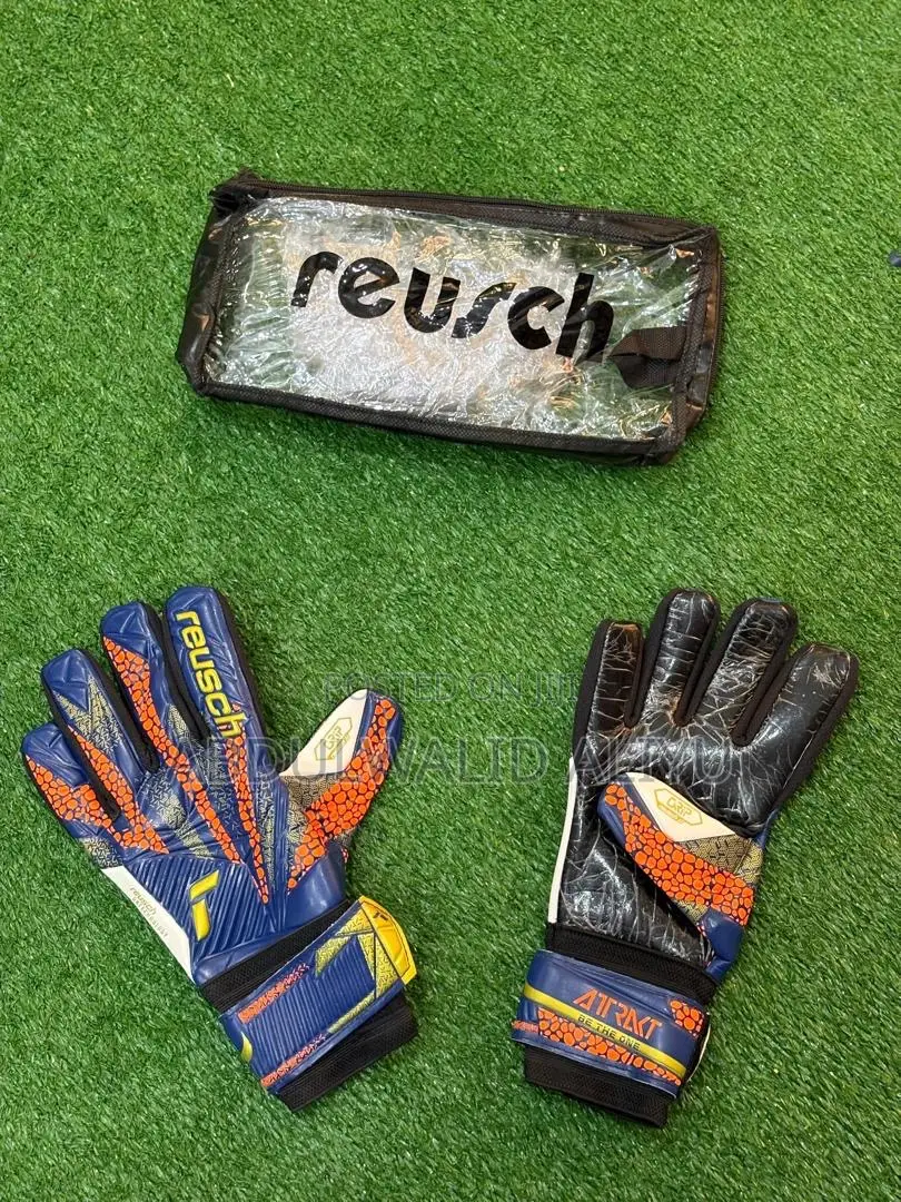 Goal Keeper Gloves