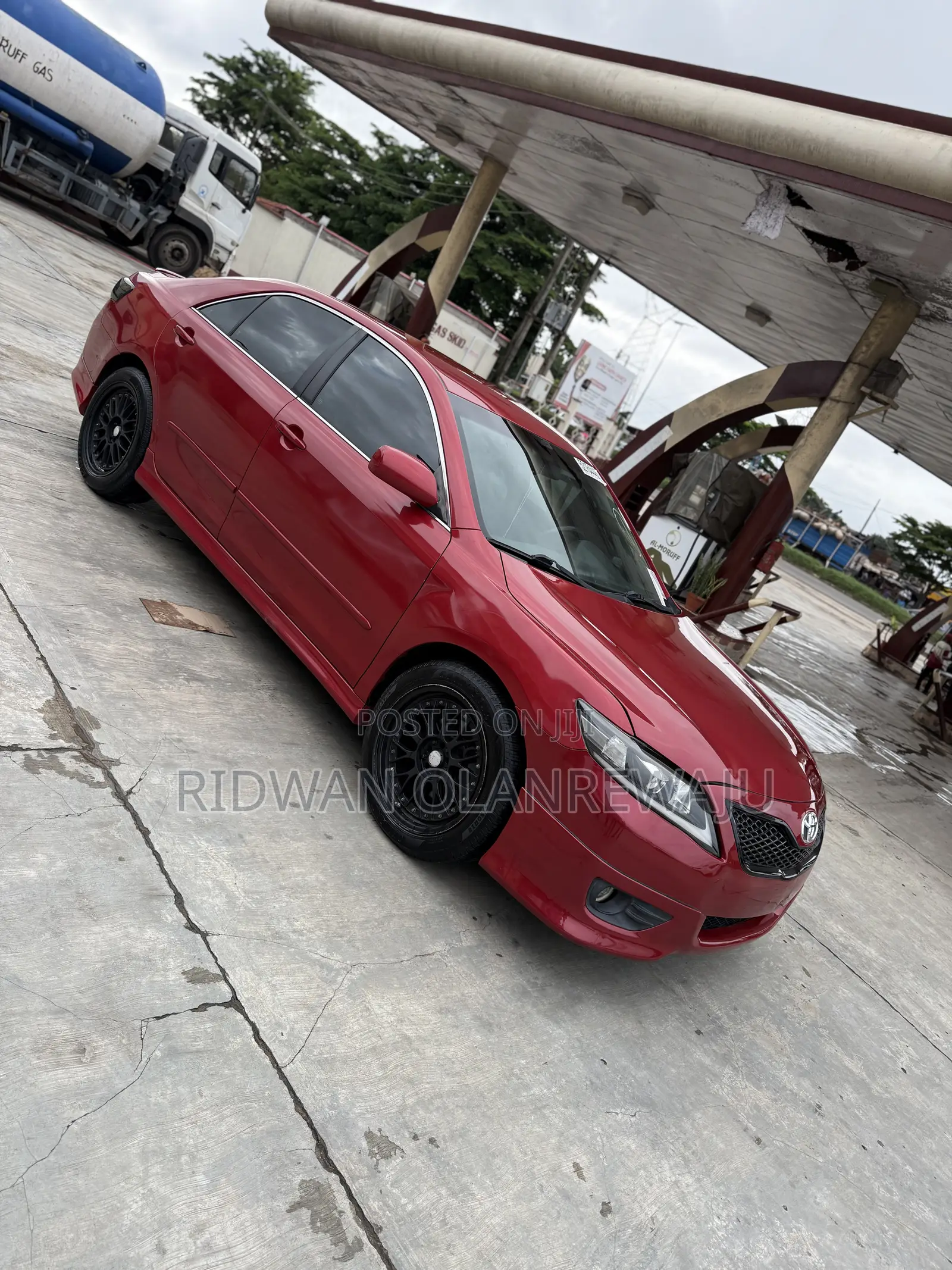 Toyota Camry SE 4dr Sedan (2.5L 4cyl 6A) 2011 Burgundy