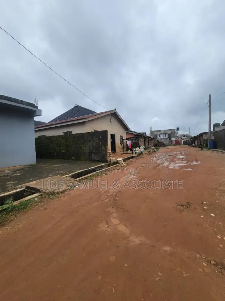 Furnished 1bdrm Bungalow in Ayobo for sale