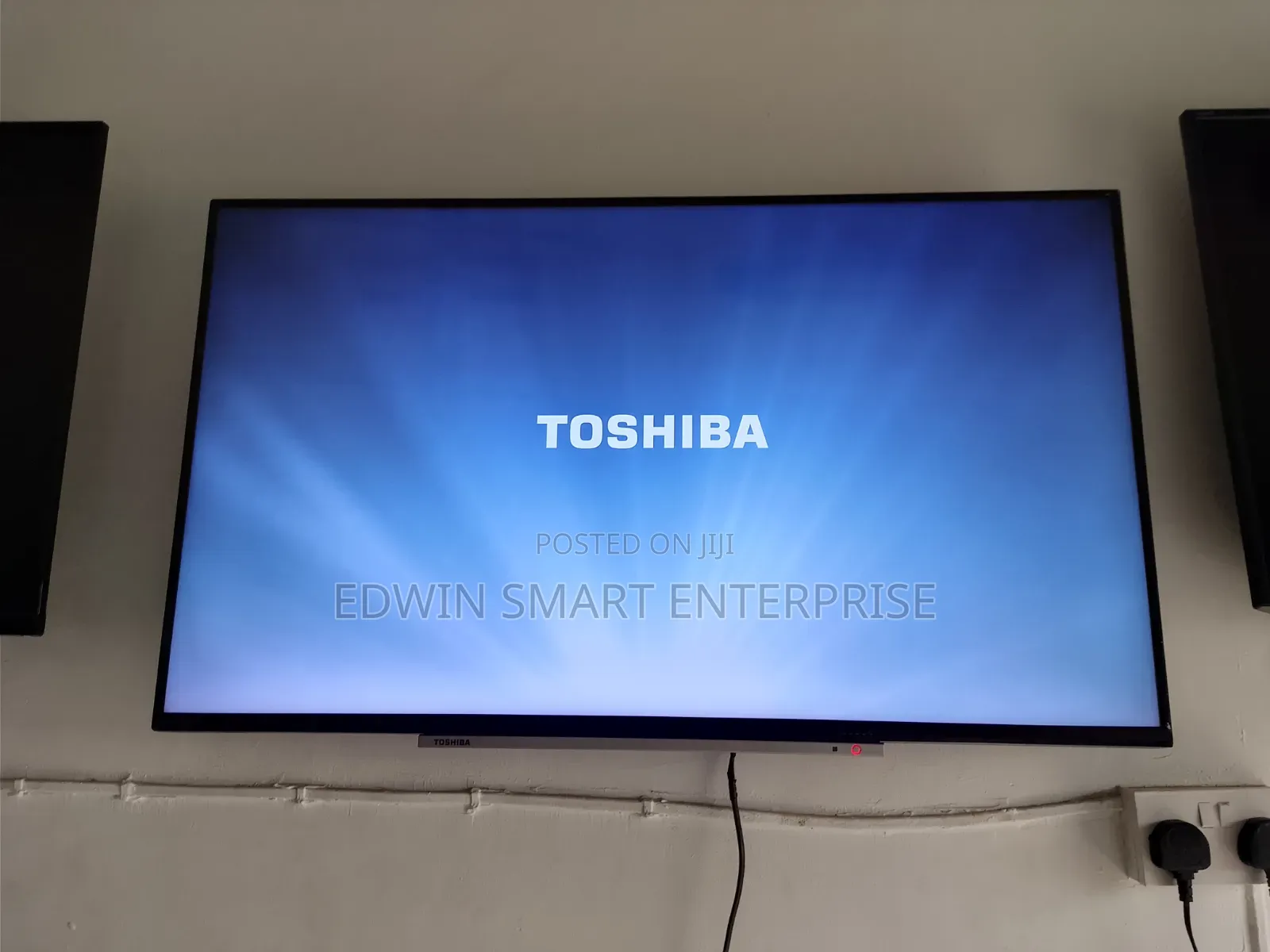 Toshiba Smart Television 43 Inches
