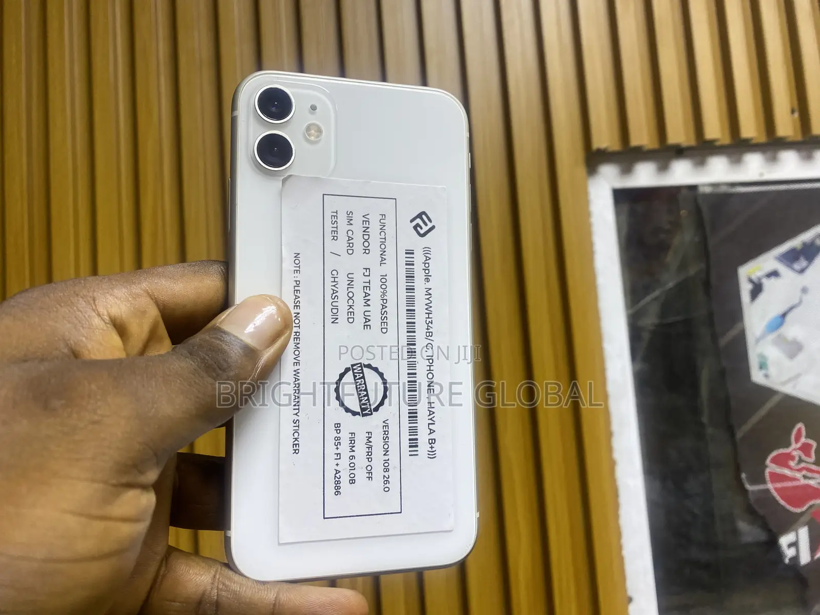 Apple iPhone 11 64 GB White