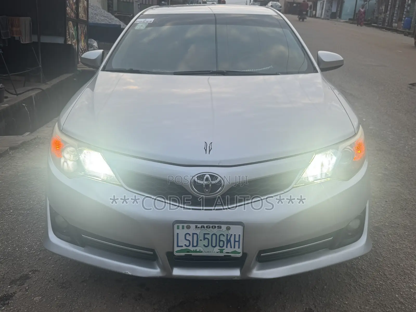 Toyota Camry L 4dr Sedan (2.5L 4cyl 6A) 2014 Silver